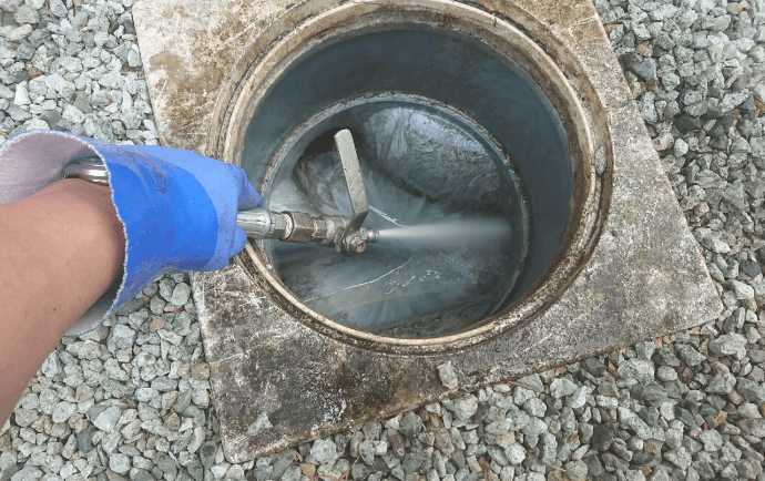 雑排水マス・配水管高圧洗浄